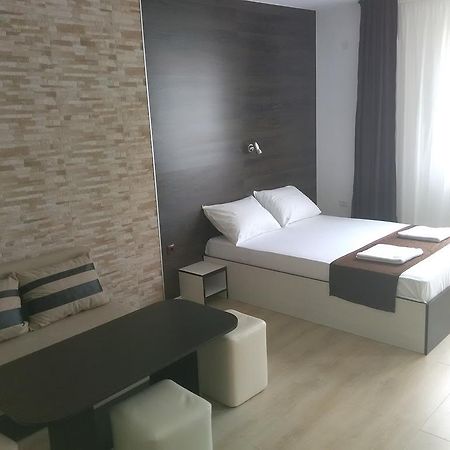 Apartments Hristovi Sandanski Zewnętrze zdjęcie